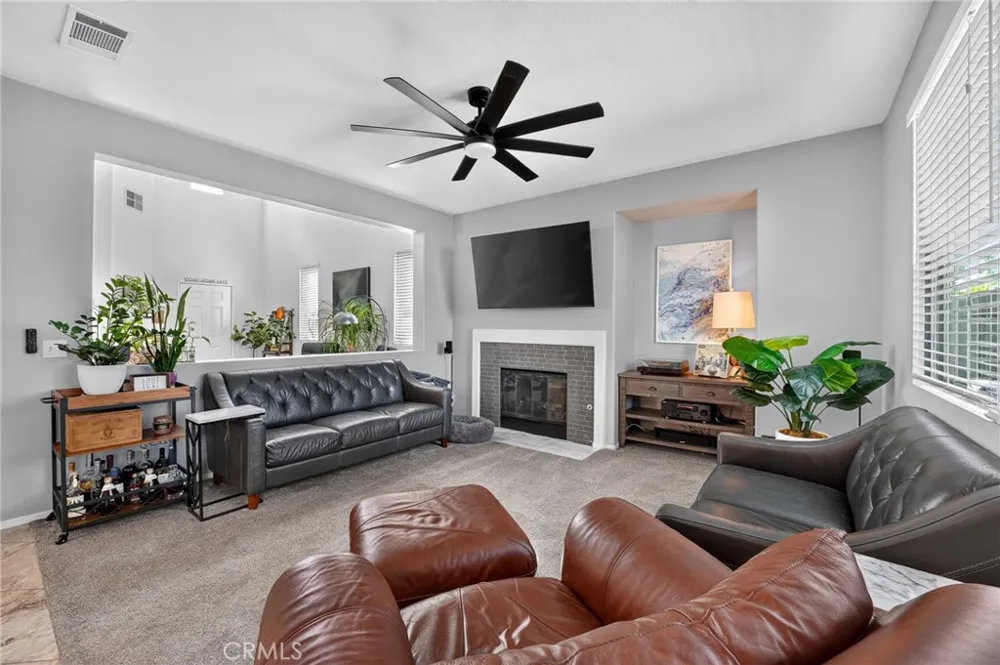 11992 Greenbluff Yucaipa, CA 92399