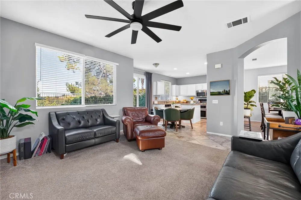 11992 Greenbluff Yucaipa, CA 92399