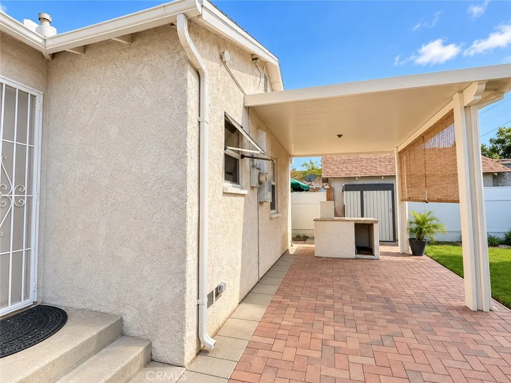2784 Mountain View Avenue San Bernardino, CA 92405
