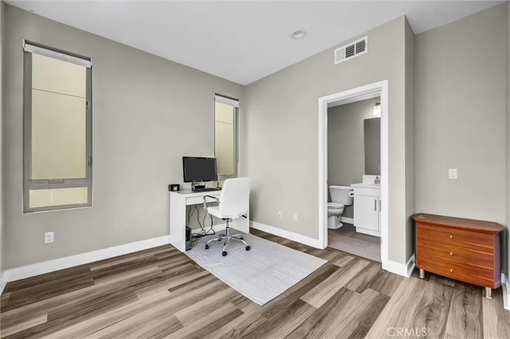 18 Ebb Tide Newport Beach, CA 92663