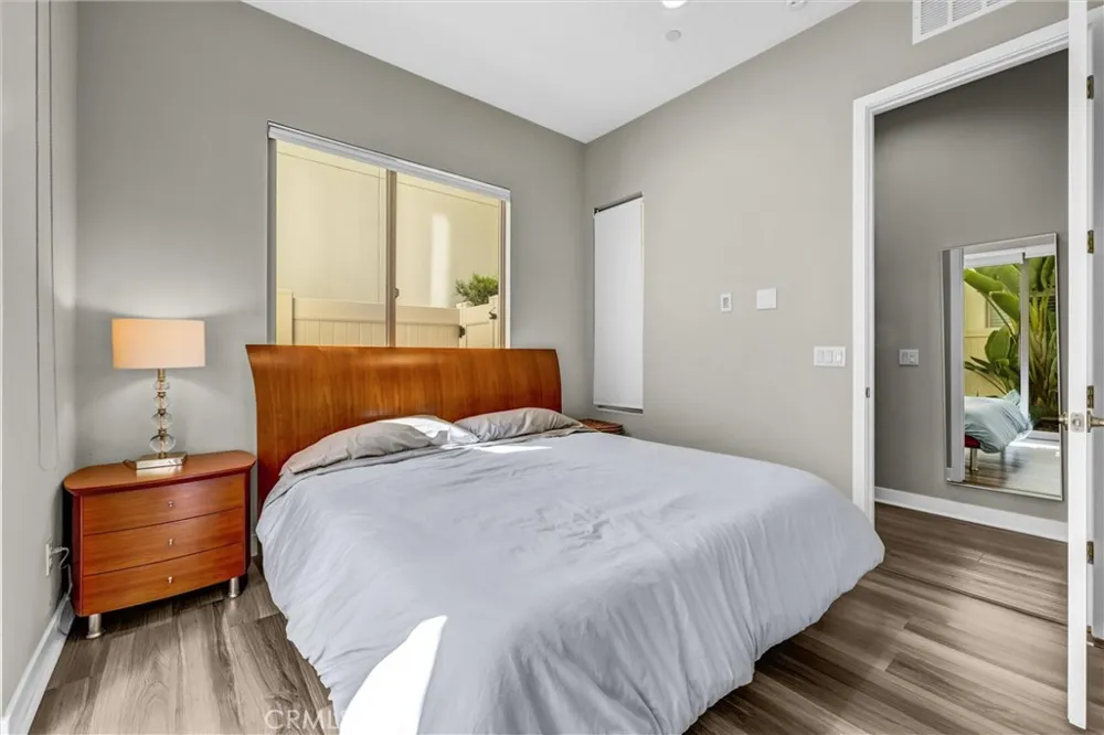 18 Ebb Tide Newport Beach, CA 92663