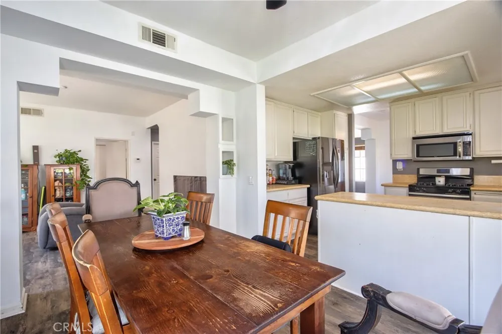 28238 Stillwater Drive Menifee, CA 92584
