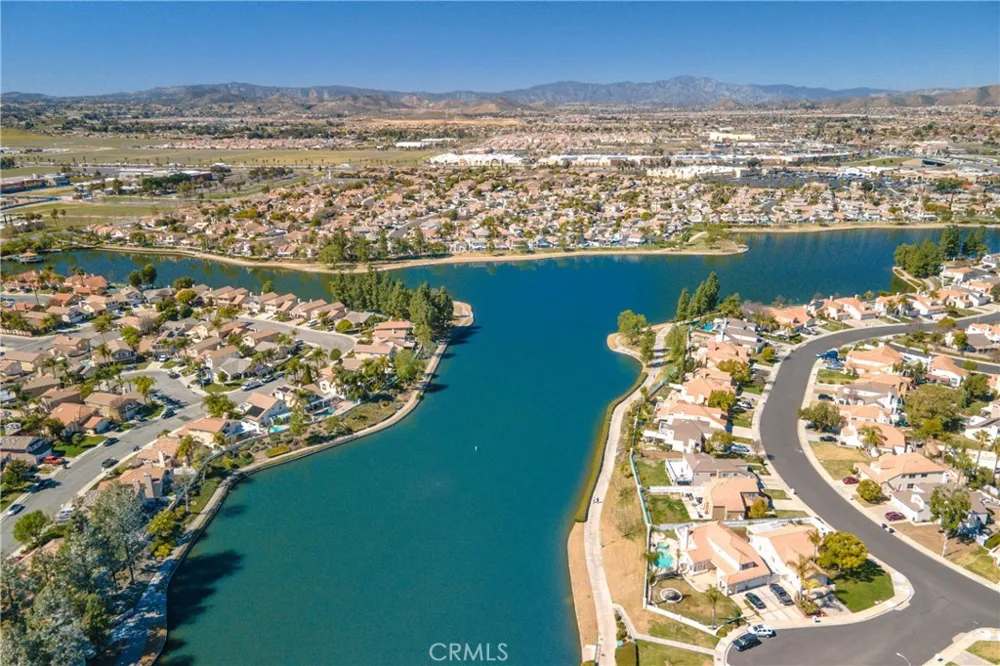 28238 Stillwater Drive Menifee, CA 92584