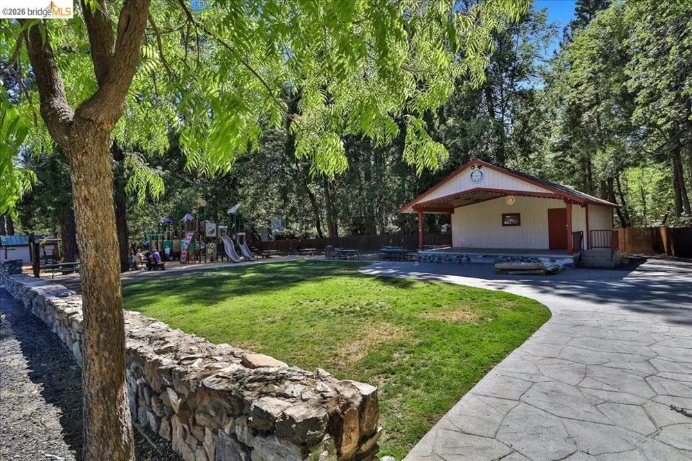 22341 Ponderosa DR Twain Harte, CA 95383