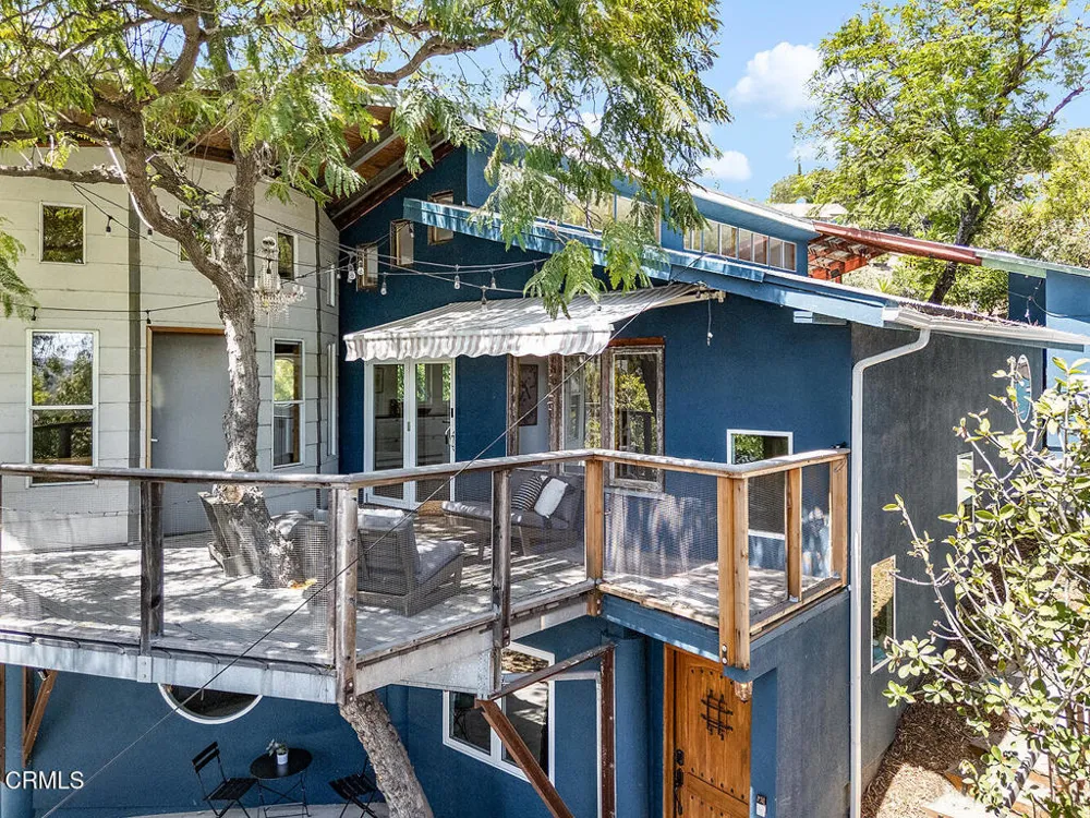 2537 Crestmoore Place Los Angeles, CA 90065