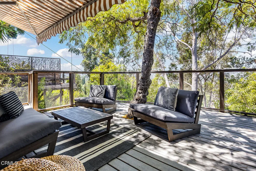 2537 Crestmoore Place Los Angeles, CA 90065