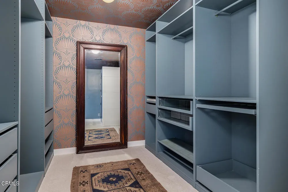 2537 Crestmoore Place Los Angeles, CA 90065