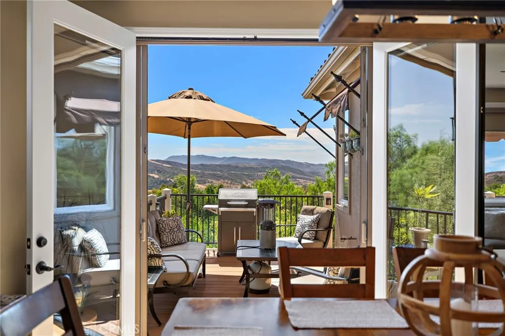 212 Corte Tierra Cielo San Clemente, CA 92673