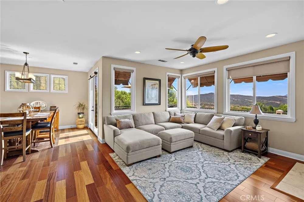 212 Corte Tierra Cielo San Clemente, CA 92673