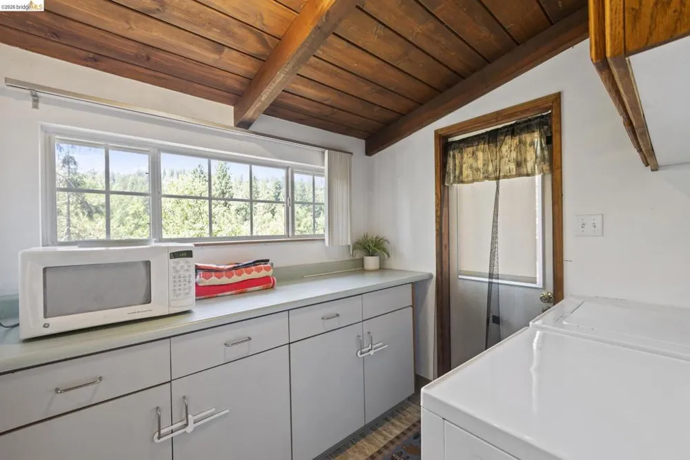 21815 Confidence Rd Twain Harte, CA 95383