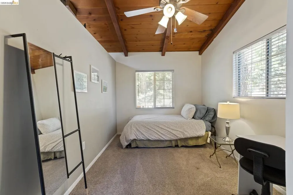 21815 Confidence Rd Twain Harte, CA 95383