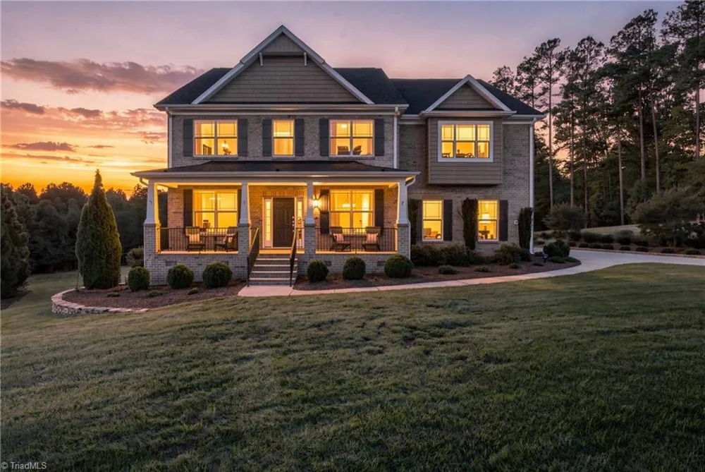 6601 Hedgerow Court Summerfield, NC 27358