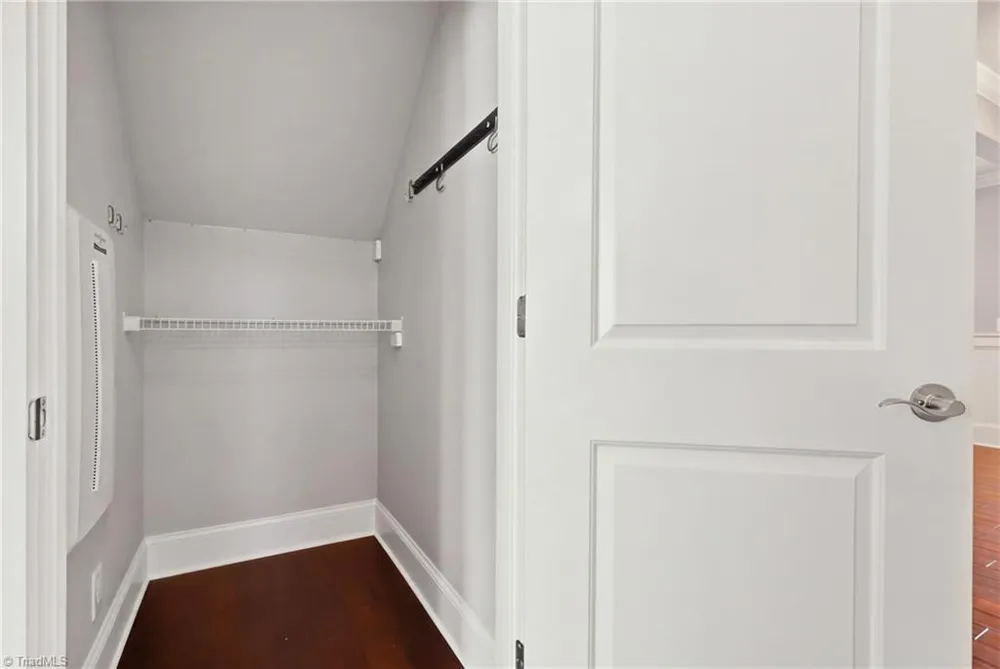 6601 Hedgerow Court Summerfield, NC 27358