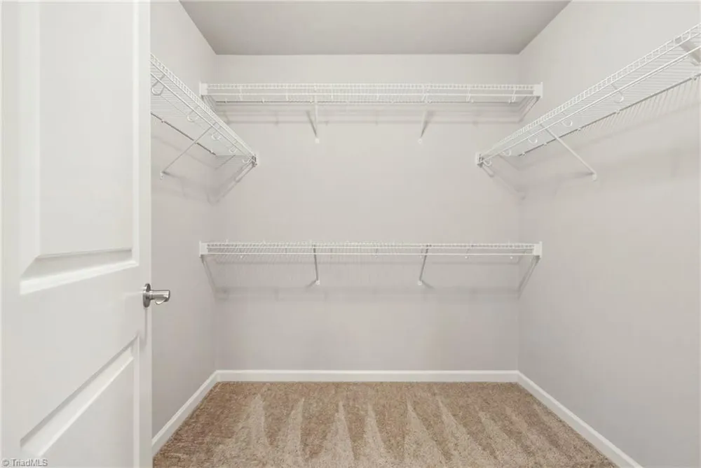 6601 Hedgerow Court Summerfield, NC 27358