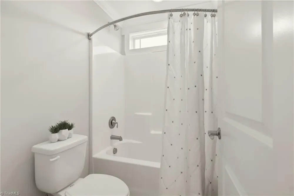 6601 Hedgerow Court Summerfield, NC 27358