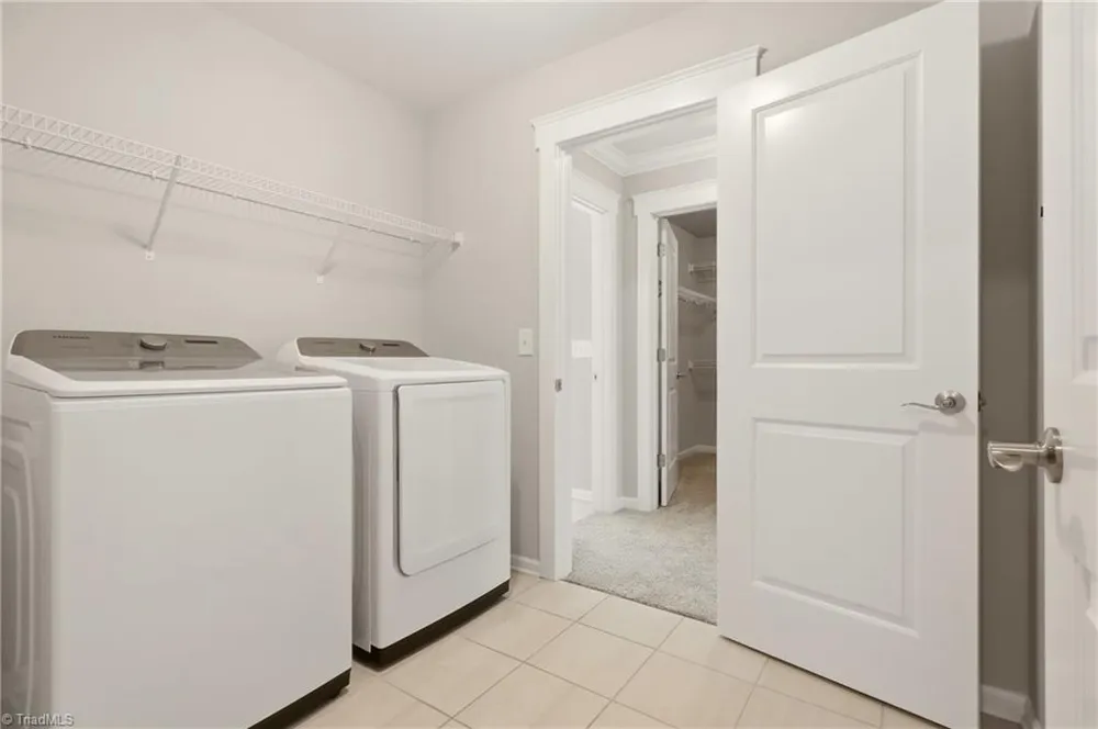 6601 Hedgerow Court Summerfield, NC 27358