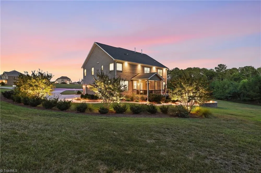 6601 Hedgerow Court Summerfield, NC 27358