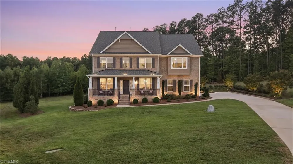 6601 Hedgerow Court Summerfield, NC 27358