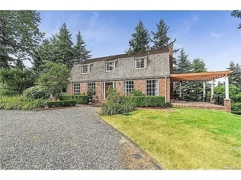 16404 NE 43rd Court