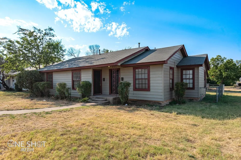 1781 12th Street #A Abilene, TX 79603