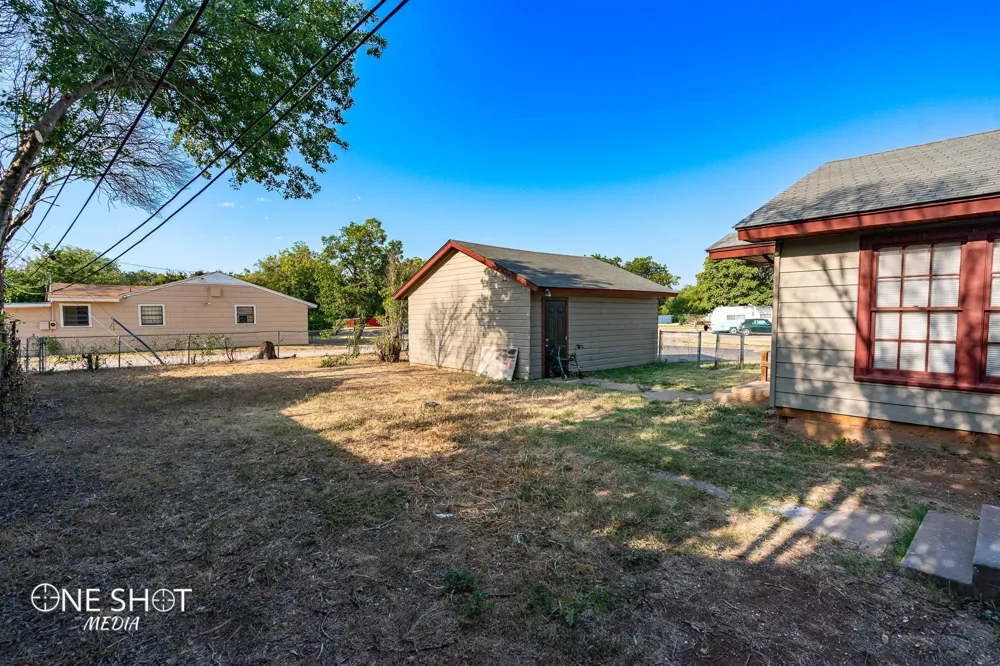 1781 12th Street #A Abilene, TX 79603