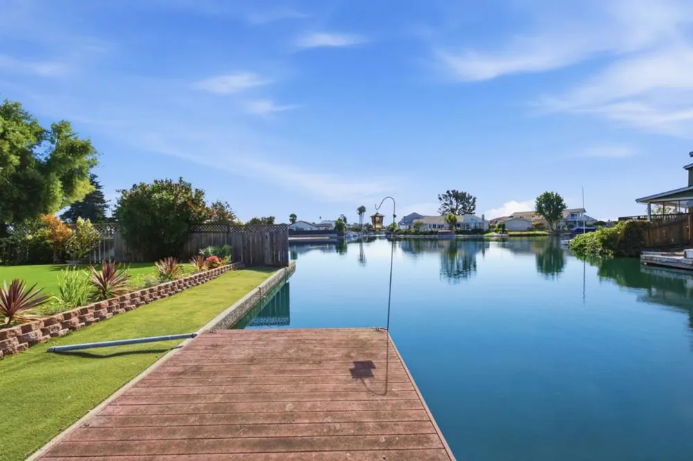 798 Widgeon Street Foster City, CA 94404
