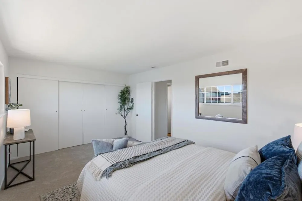 798 Widgeon Street Foster City, CA 94404