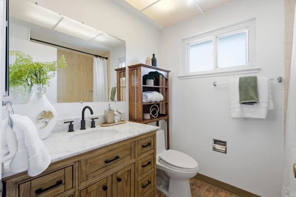 798 Widgeon Street Foster City, CA 94404