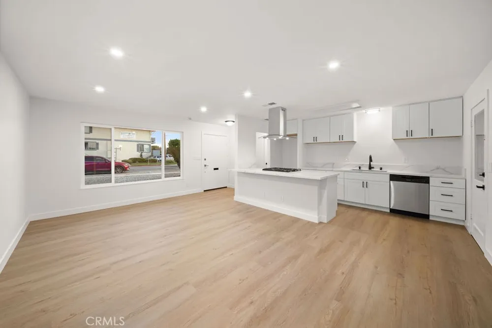 500 E Thornton Hemet, CA 92543