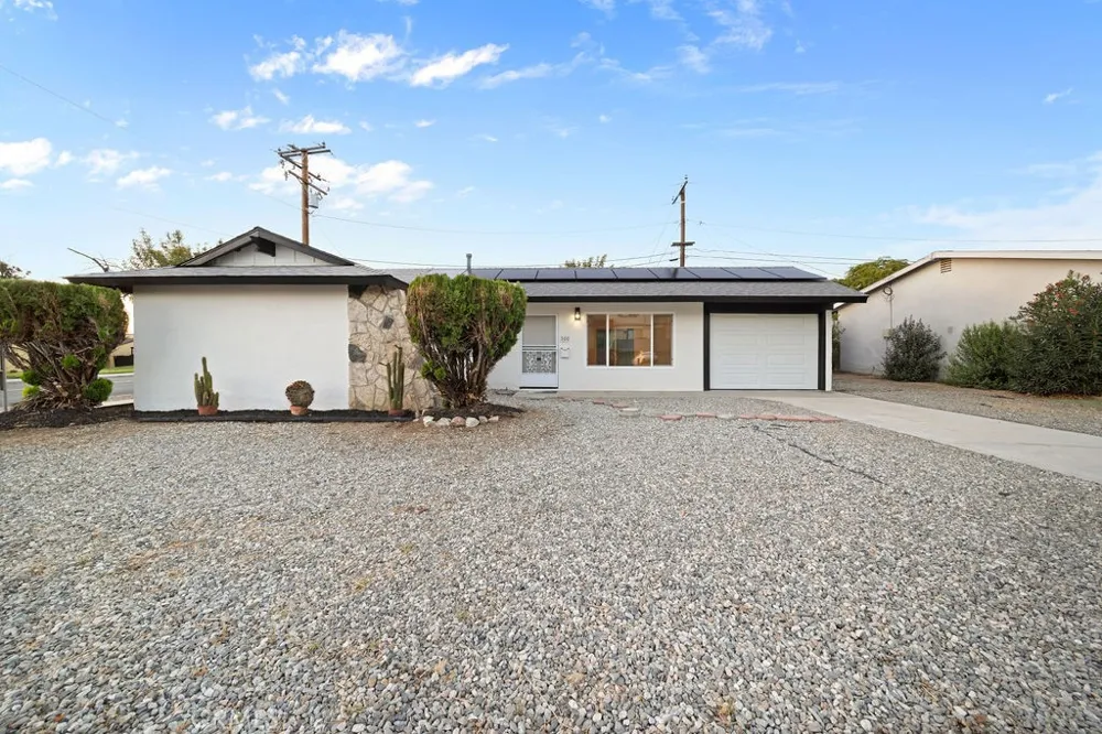 500 E Thornton Hemet, CA 92543