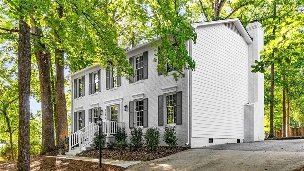 3003 Edgewater Drive Greensboro, NC 27403