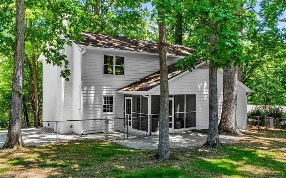 3003 Edgewater Drive Greensboro, NC 27403