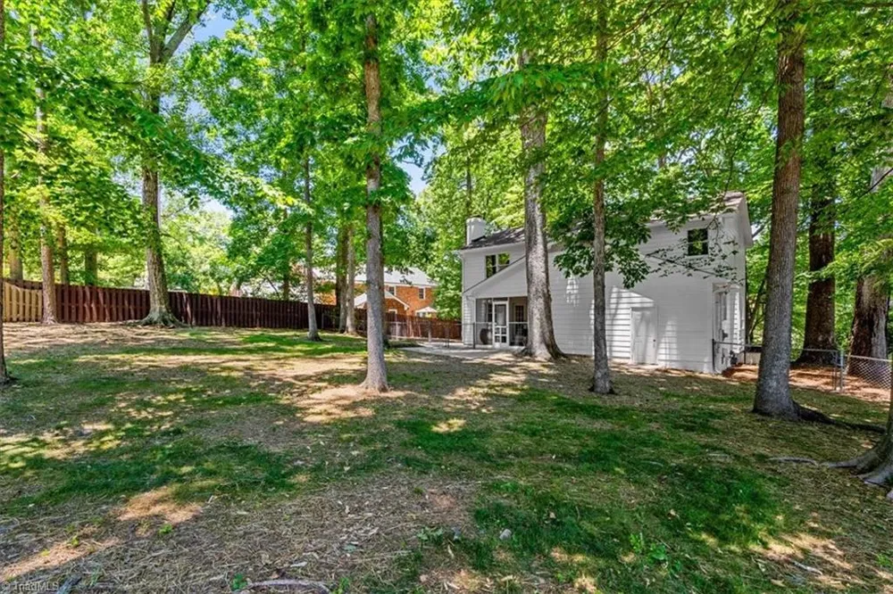 3003 Edgewater Drive Greensboro, NC 27403