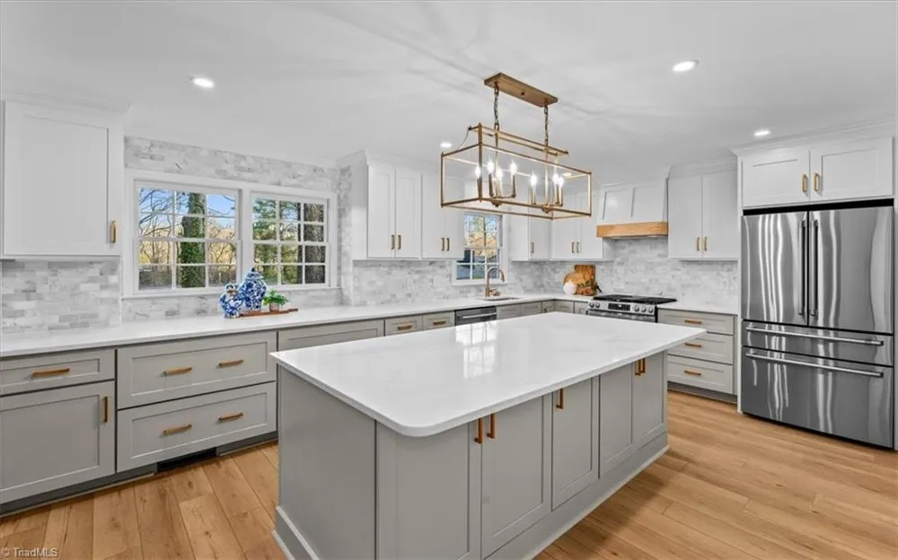 3003 Edgewater Drive Greensboro, NC 27403