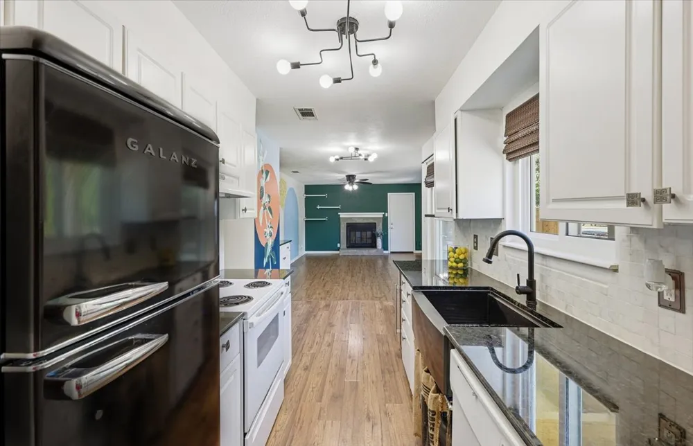 4902 Duval Road #R2 Austin, TX 78727