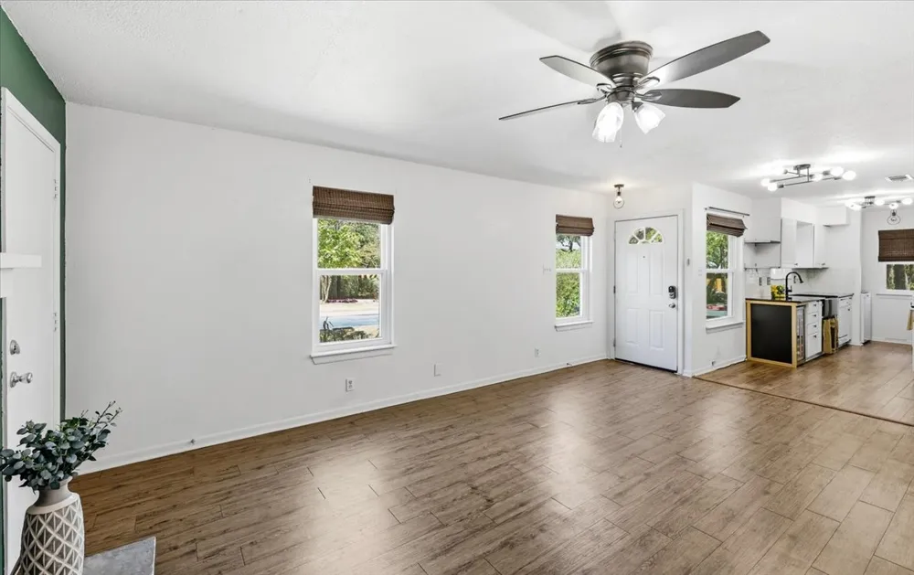4902 Duval Road #R2 Austin, TX 78727
