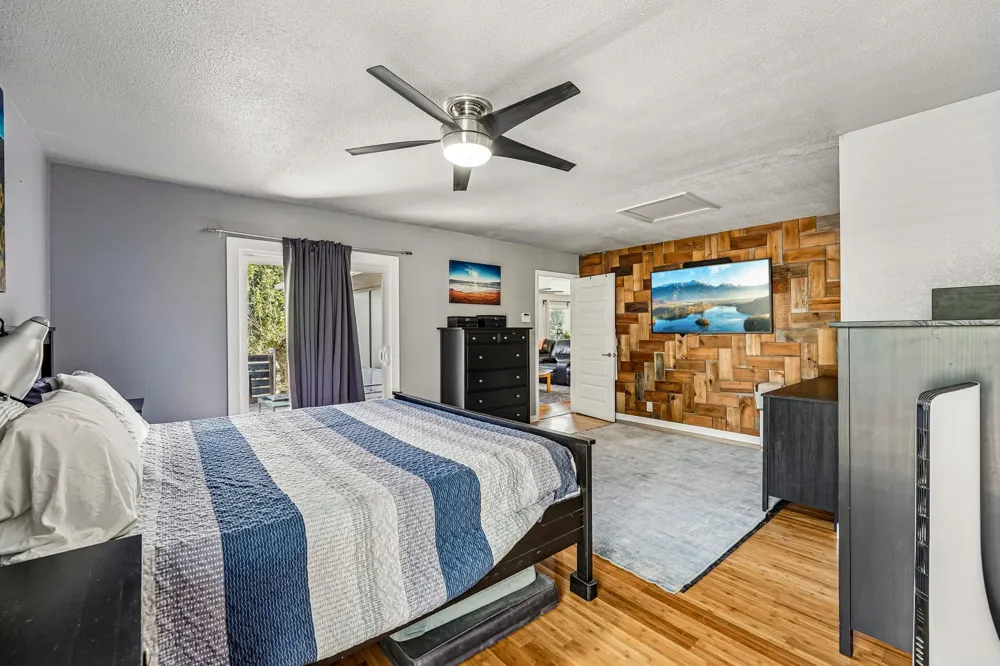 140 Family Circle Hutto, TX 78634