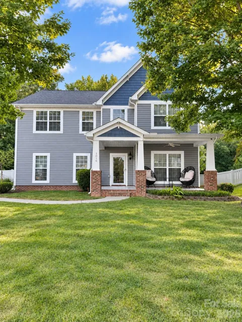 1016 Ellis Pond Drive