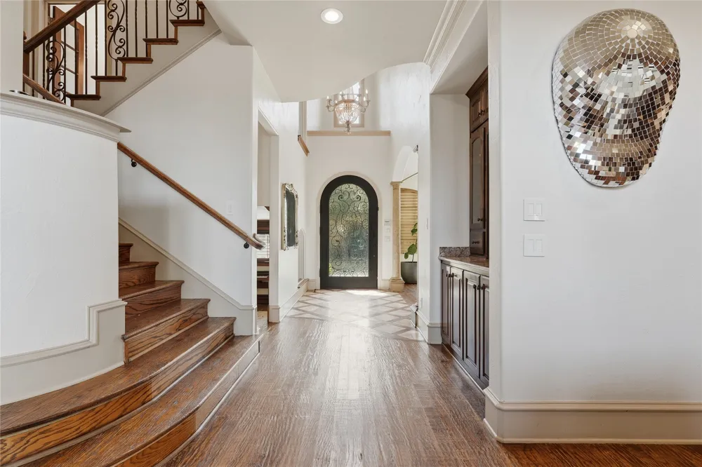 5757 Bernay Lane Plano, TX 75024