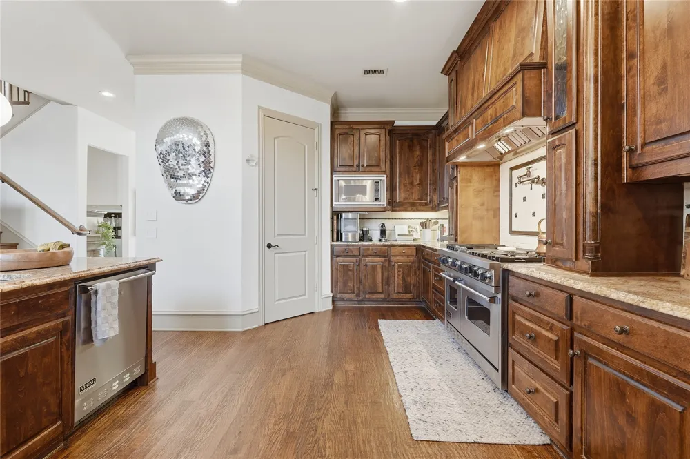 5757 Bernay Lane Plano, TX 75024