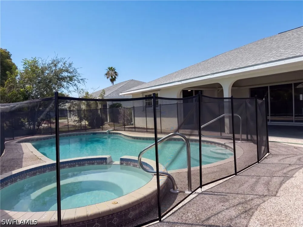 Bunker Road Rotonda West, FL 33947
