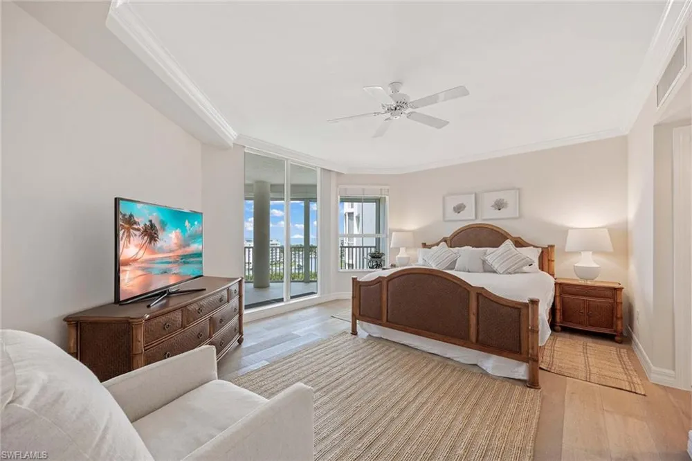 315 Dunes Boulevard #801 Naples, FL 34110
