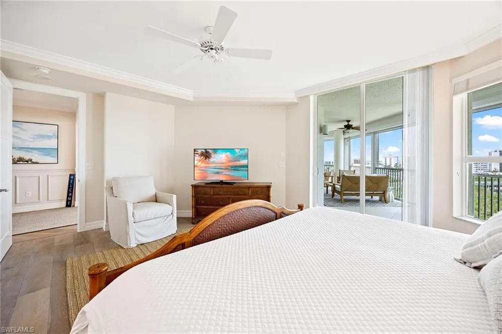 315 Dunes Boulevard #801 Naples, FL 34110