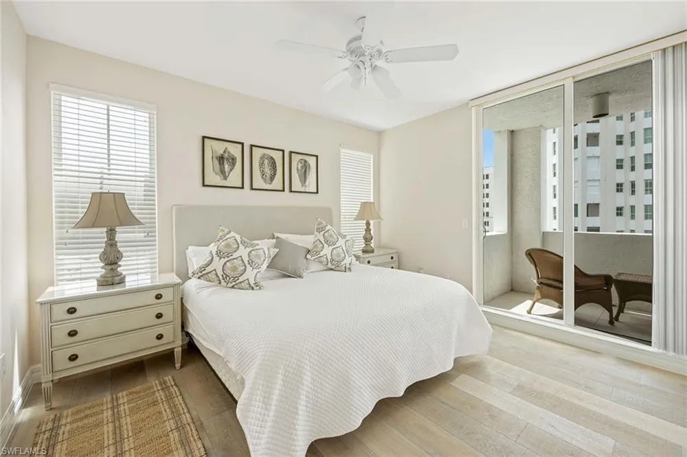 315 Dunes Boulevard #801 Naples, FL 34110