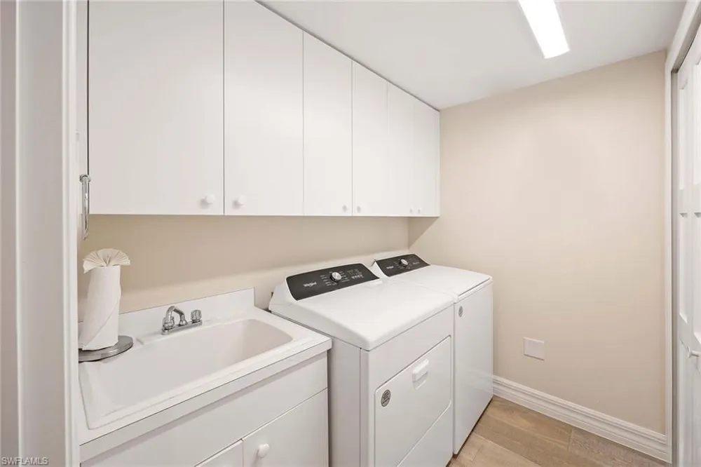 315 Dunes Boulevard #801 Naples, FL 34110
