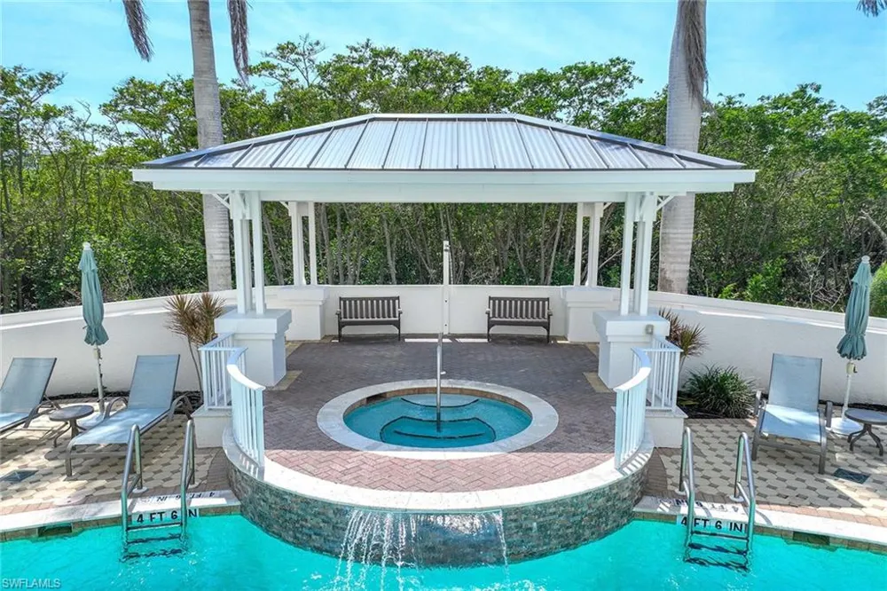 315 Dunes Boulevard #801 Naples, FL 34110