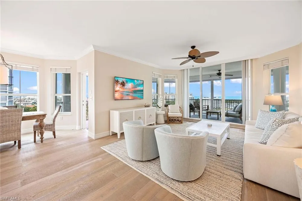 315 Dunes Boulevard #801 Naples, FL 34110