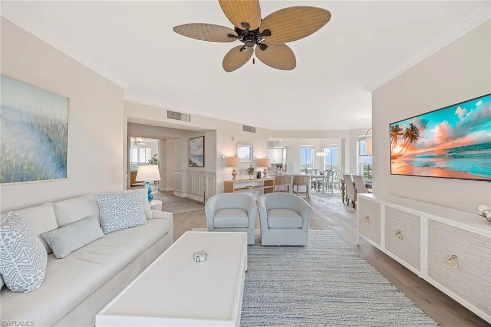 315 Dunes Boulevard #801 Naples, FL 34110