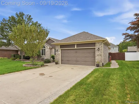 42475 Dharte Court