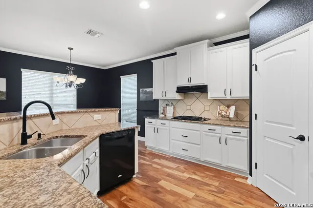 12423 STILLWATER CRK San Antonio, TX 78254